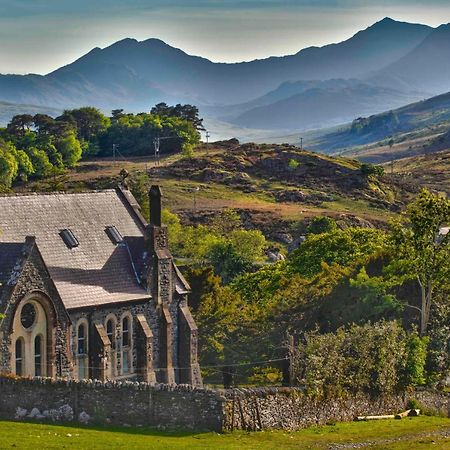 Mountain Church Capel Curig Esterno foto