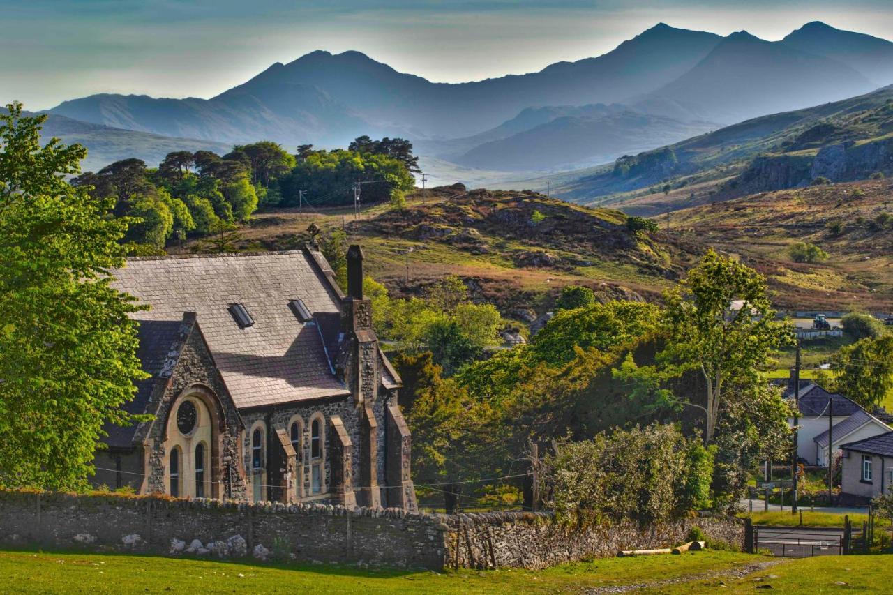 Mountain Church Capel Curig Esterno foto